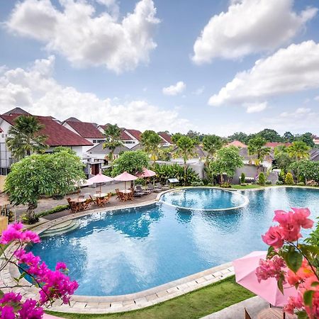 Grand Kesambi Resort And Villas Dalung  Exterior photo