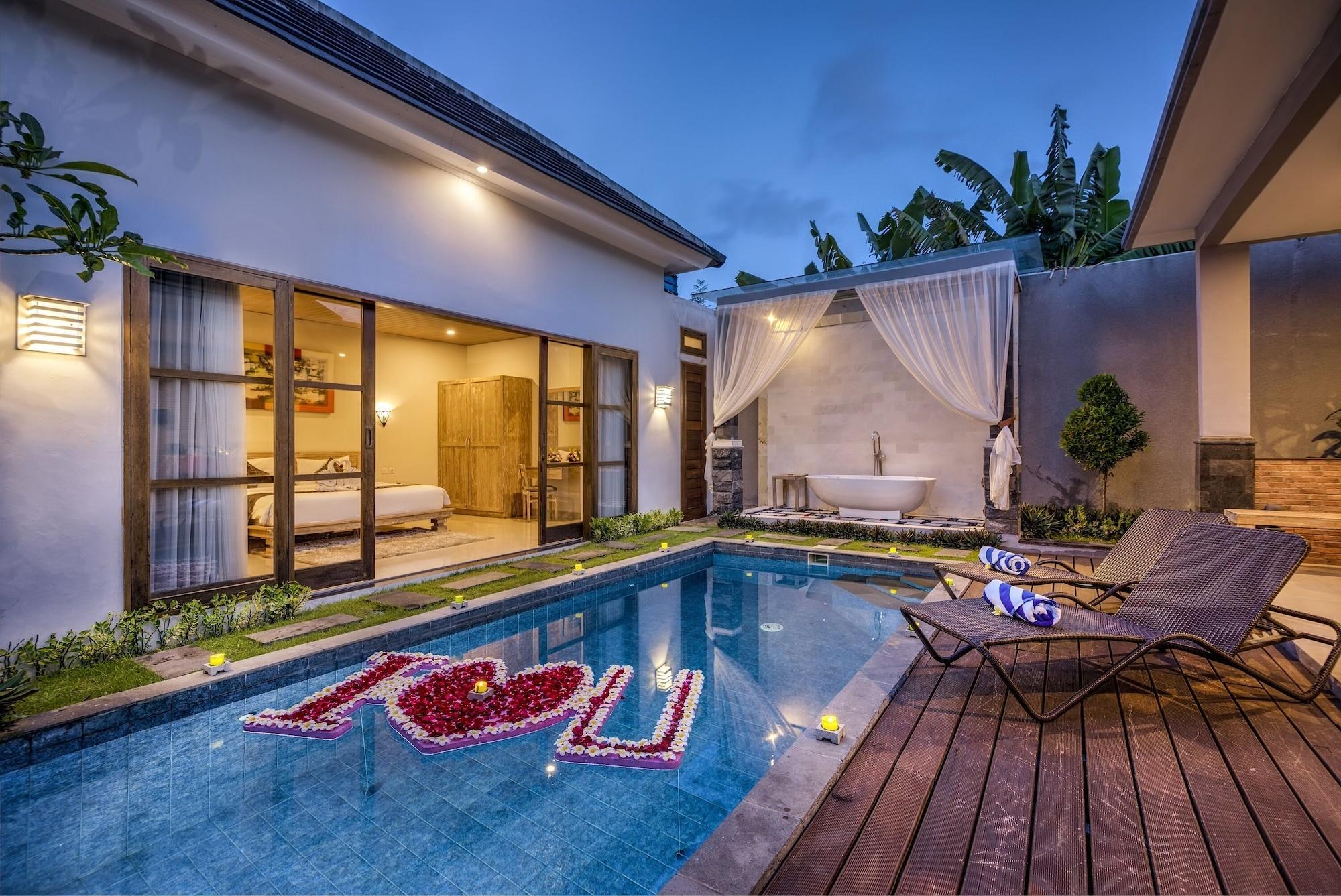 Grand Kesambi Resort And Villas Dalung  Exterior photo