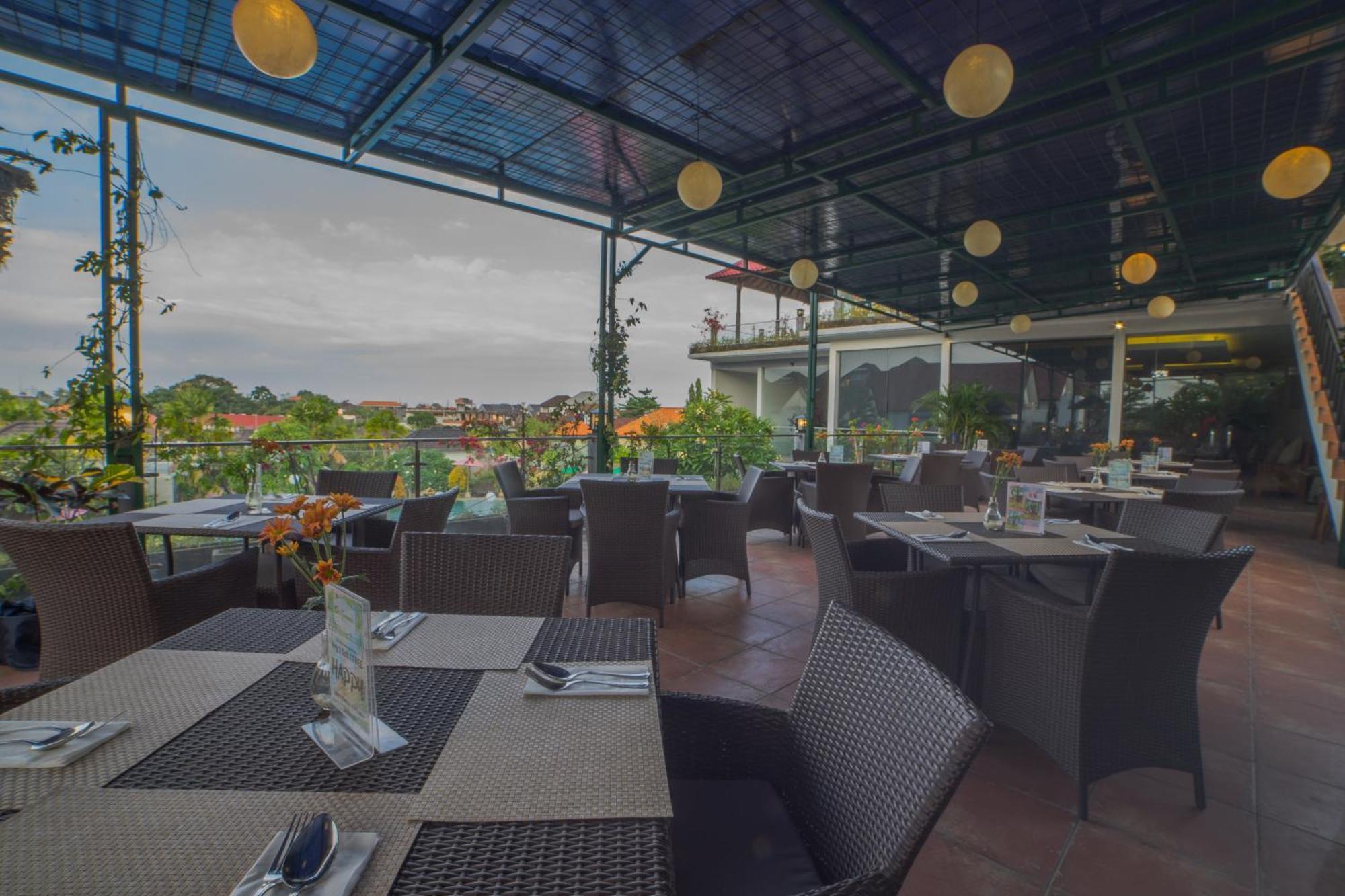 Grand Kesambi Resort And Villas Dalung  Exterior photo