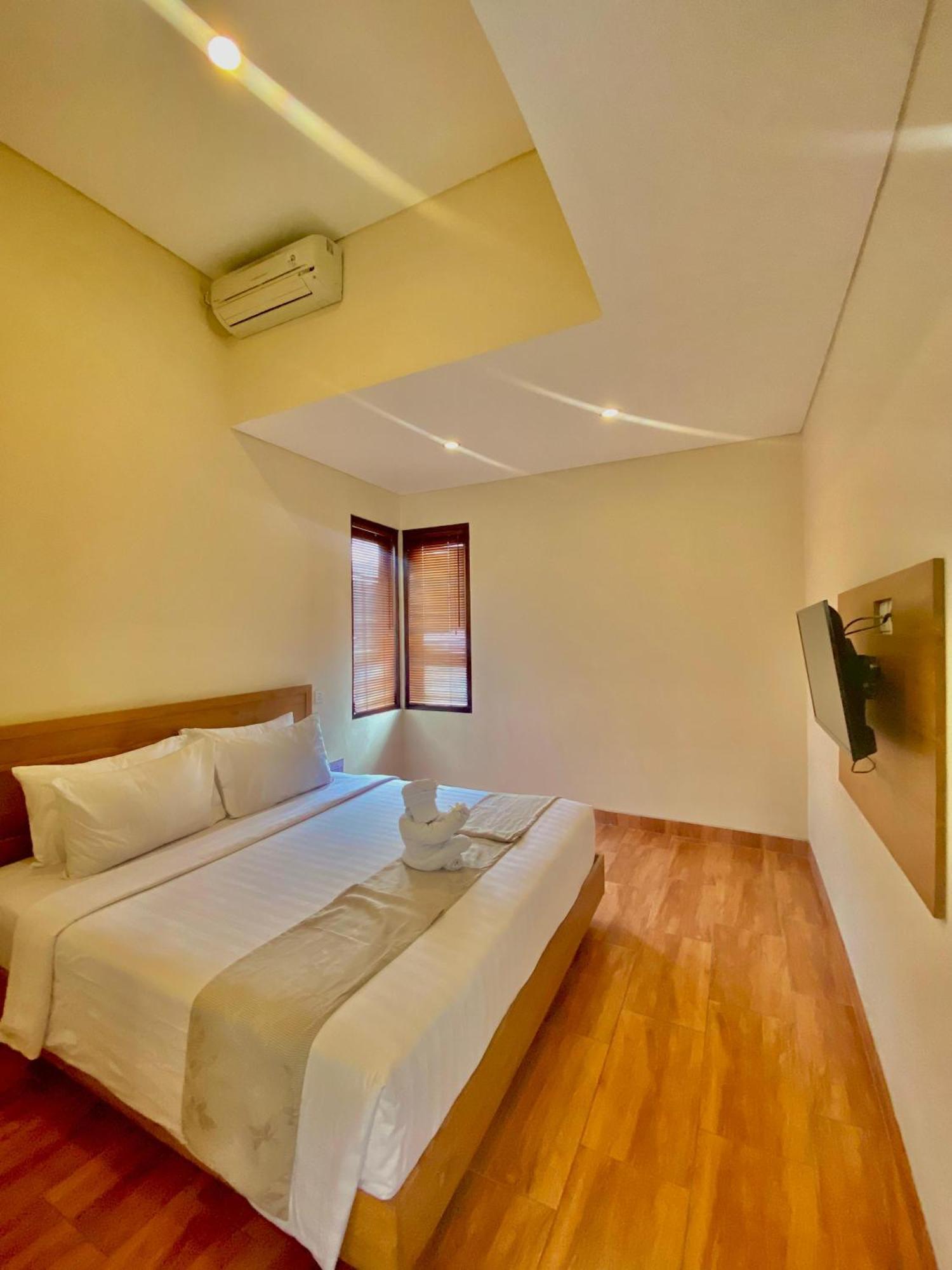 Grand Kesambi Resort And Villas Dalung  Exterior photo