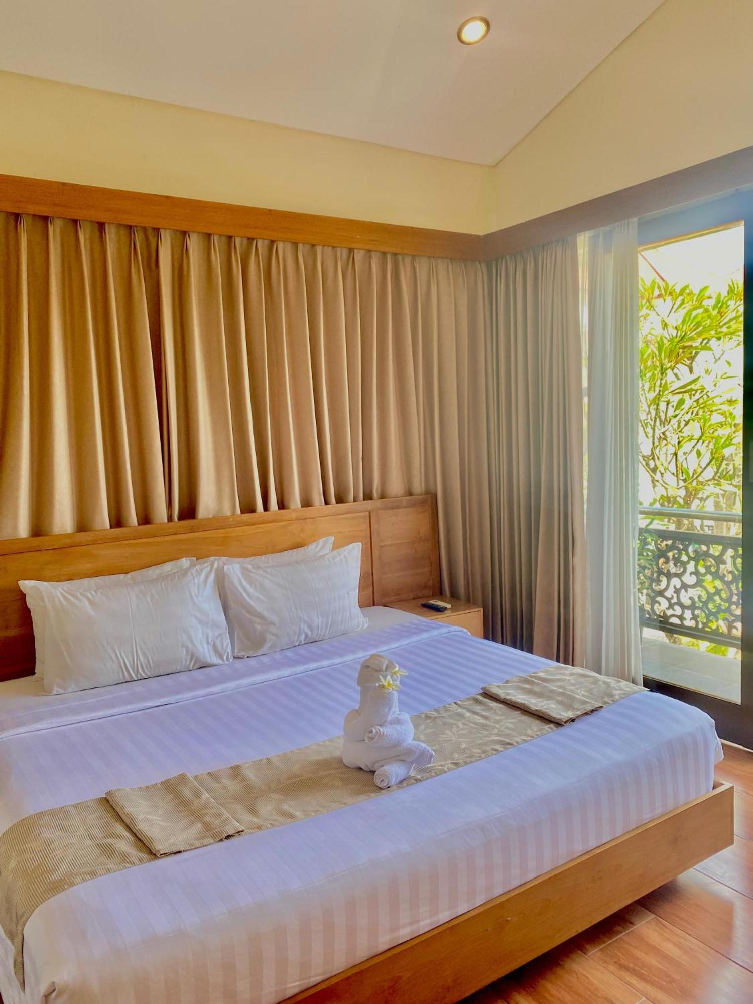 Grand Kesambi Resort And Villas Dalung  Exterior photo